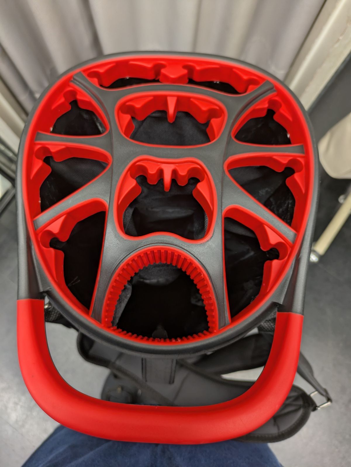 BENNINGTON スタンドキャディバッグ　14分割　レッドライン BENNINGTON スタンドキャディバッグ 14分割 レッドライン