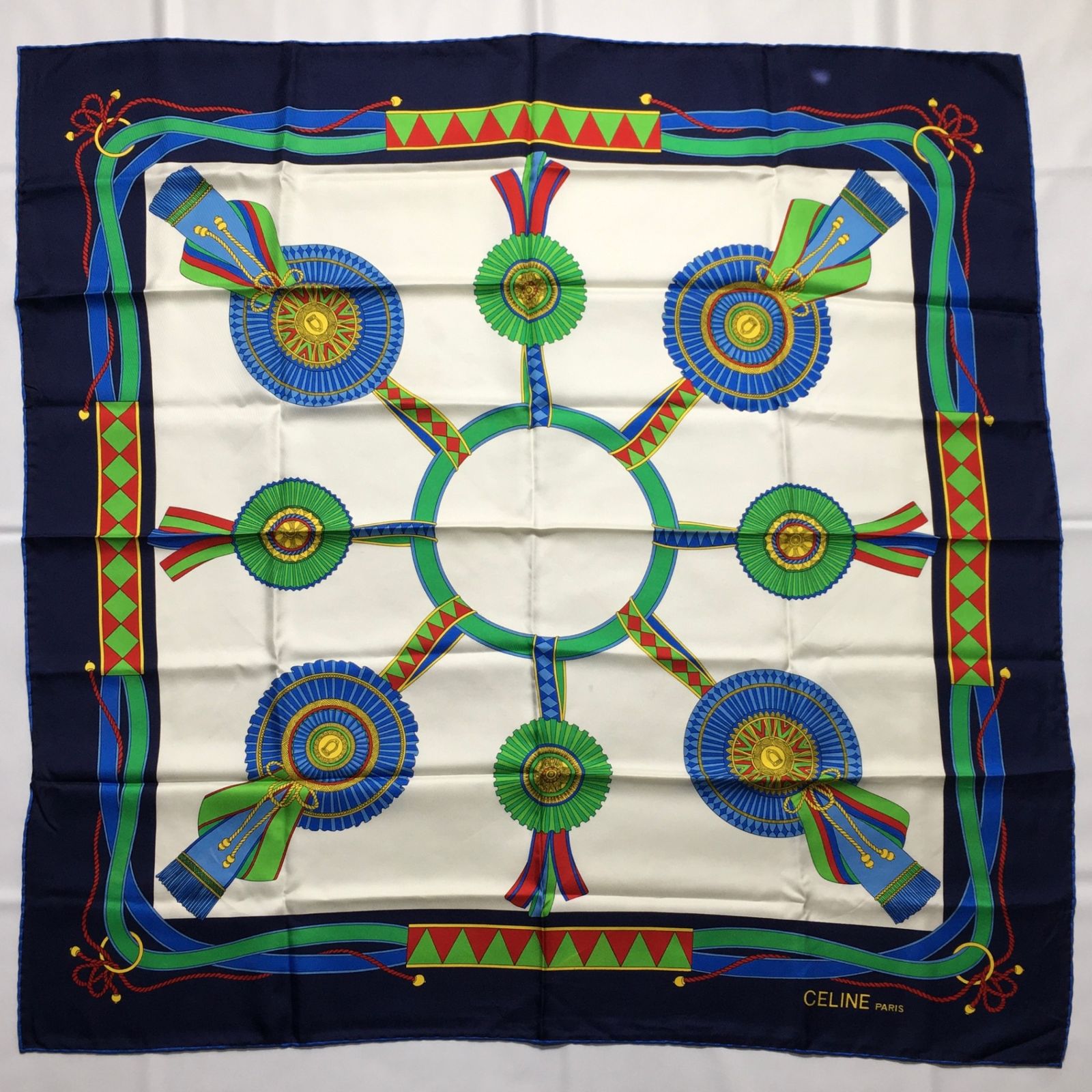 2509-128｜美品｜セリーヌ スカーフ シルク グレージュ タグあり 2509-128｜美品｜セリーヌ スカーフ シルク グレージュ タグあり