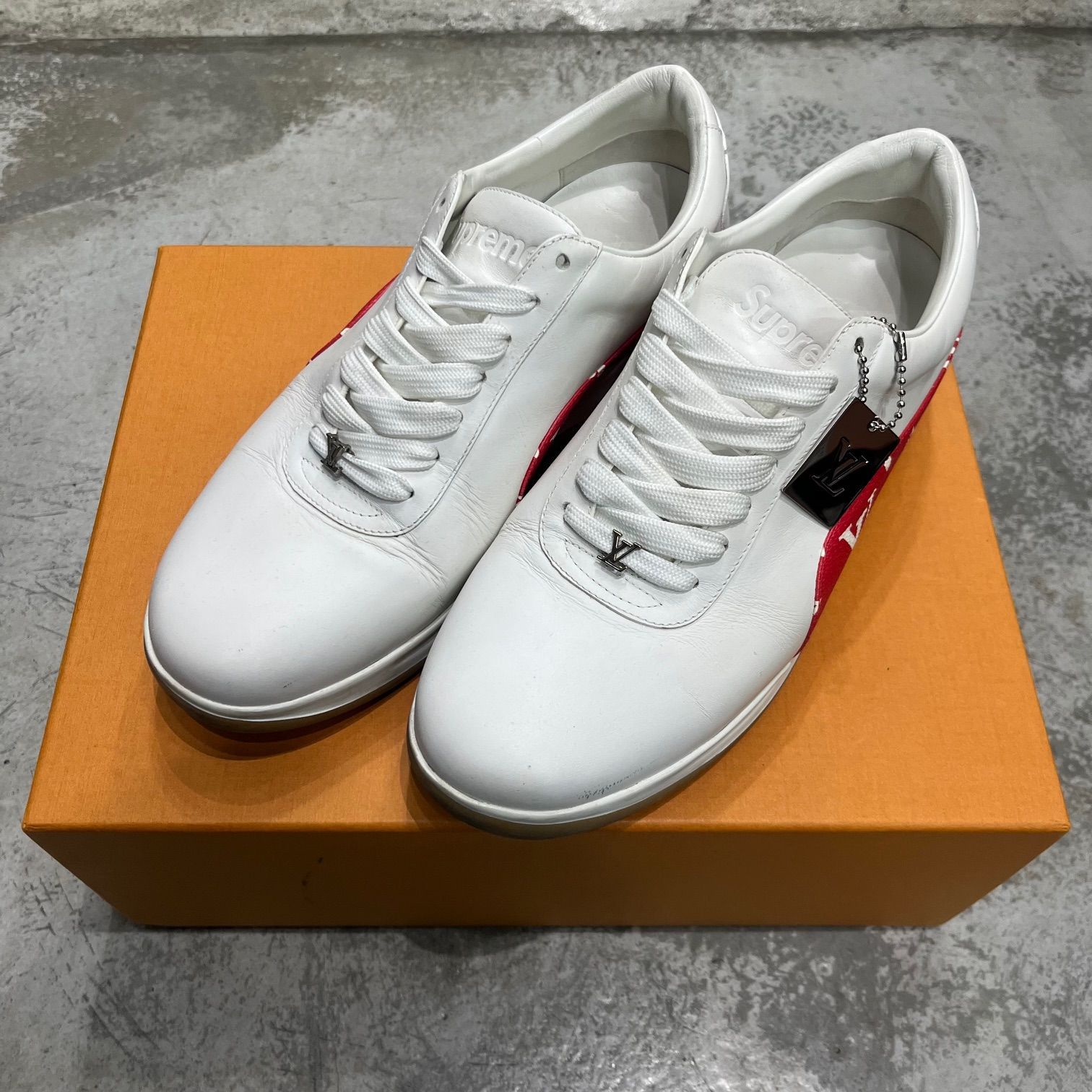 ヴィトン シュプリーム スニーカー LOUIS VUITTON Supreme コラボ 