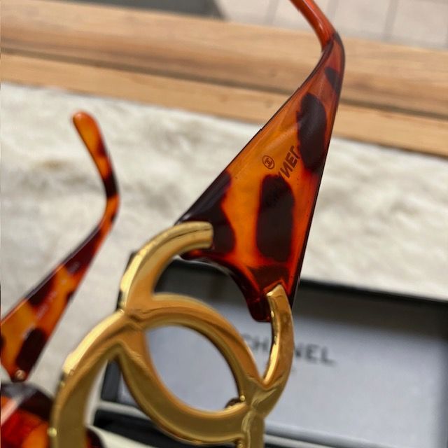 シャネル CHANEL