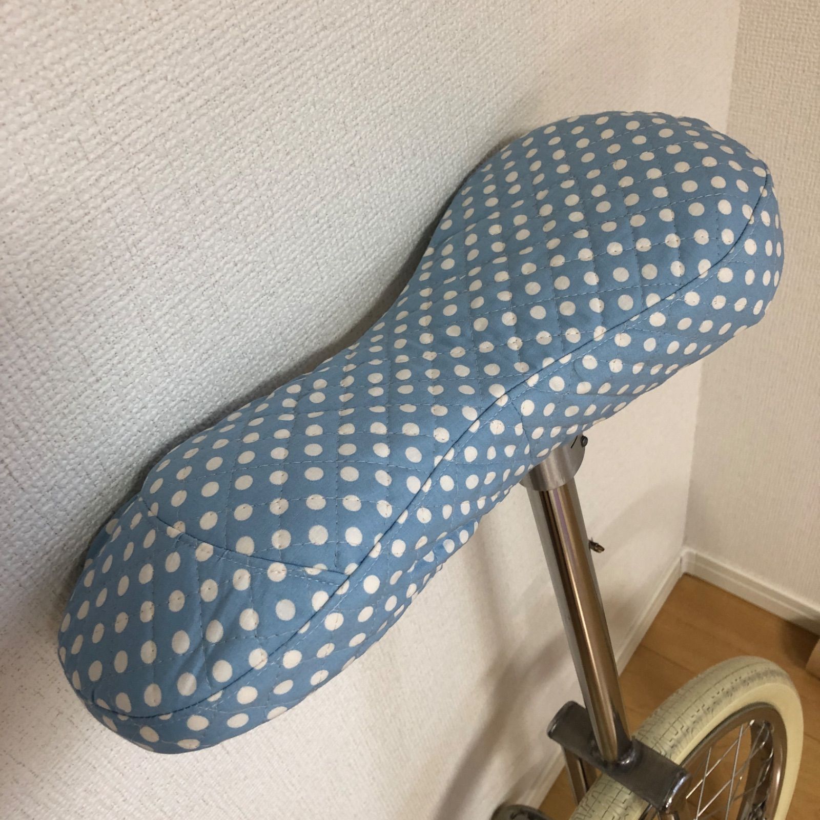 一輪車サドルカバー(ミヤタ6枚.ミズ1枚) 一輪車サドルカバー(ミヤタ6枚.ミズ1枚)