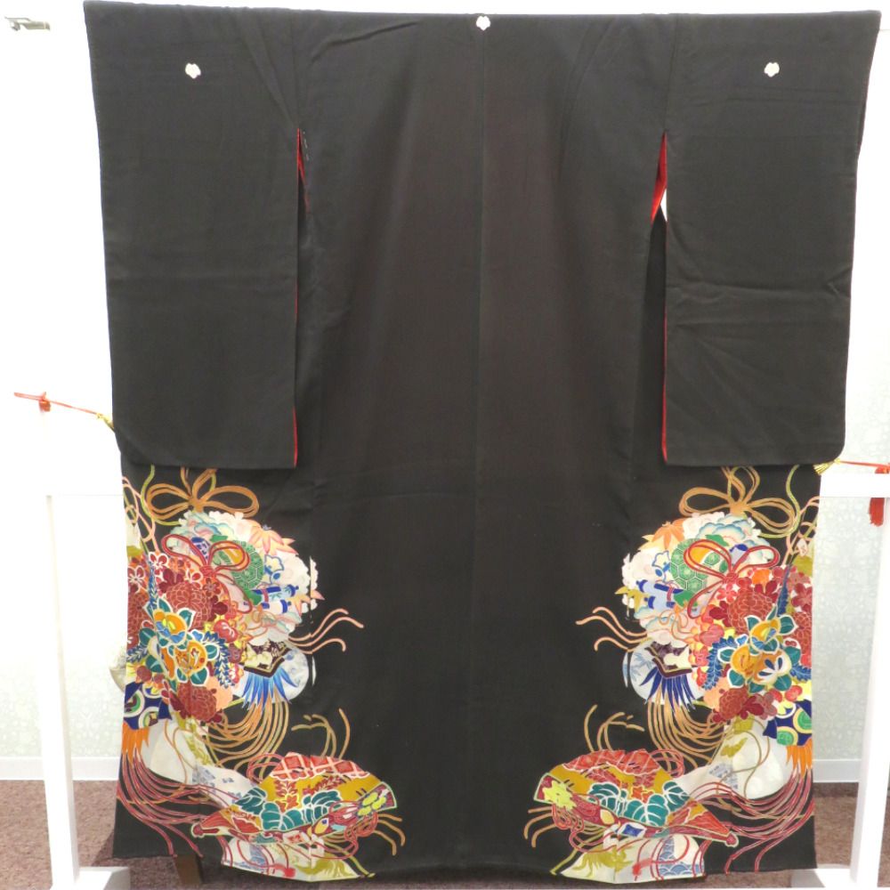 黒留袖 アンティーク 昔着物 正絹 黒 両褄 多色 檜扇 薬玉 宝文様