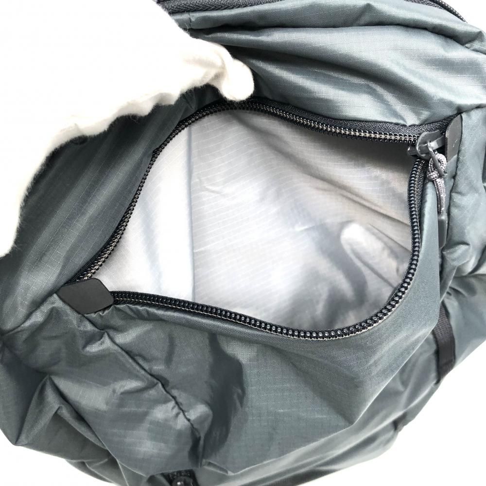 中古】mont-bell RERA PACK 30 レインカバー付属 グレー 1133242 中古】mont-bell RERA PACK 30 レインカバー付属 グレー 1133242