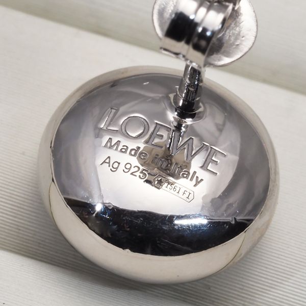 ロエベ ピアス アナグラム ラウンド ロゴ シルバー 925