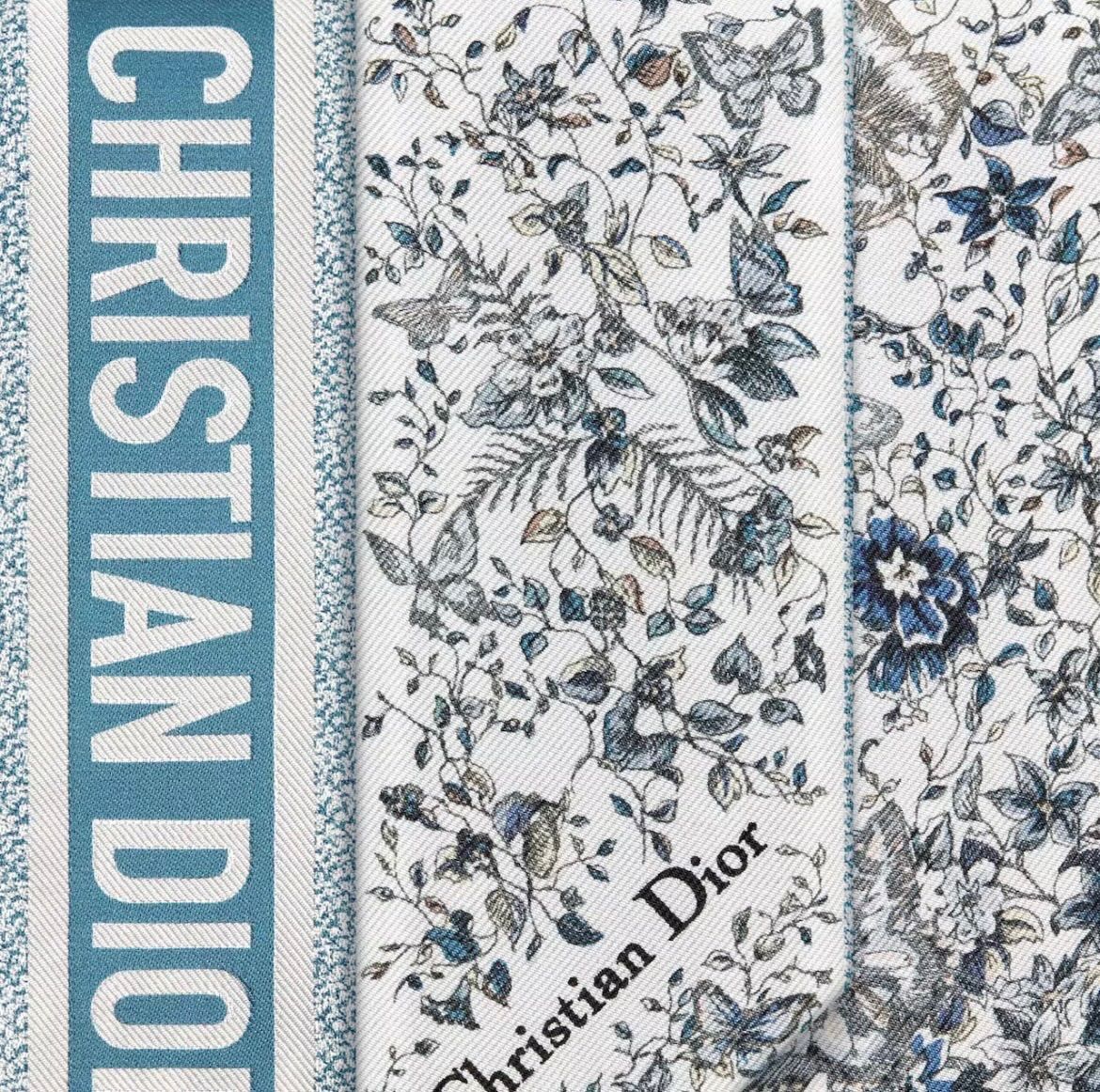 新作 新品 Christian Dior ディオール Butterfly Around the World ミッツァ スカーフ ブルー  パステルミッドナイトブルー