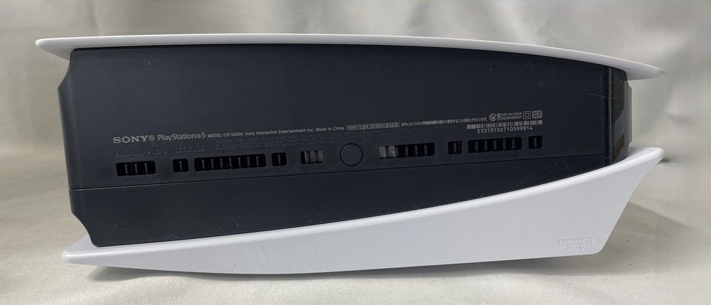 CFI-1200A ゲーム機