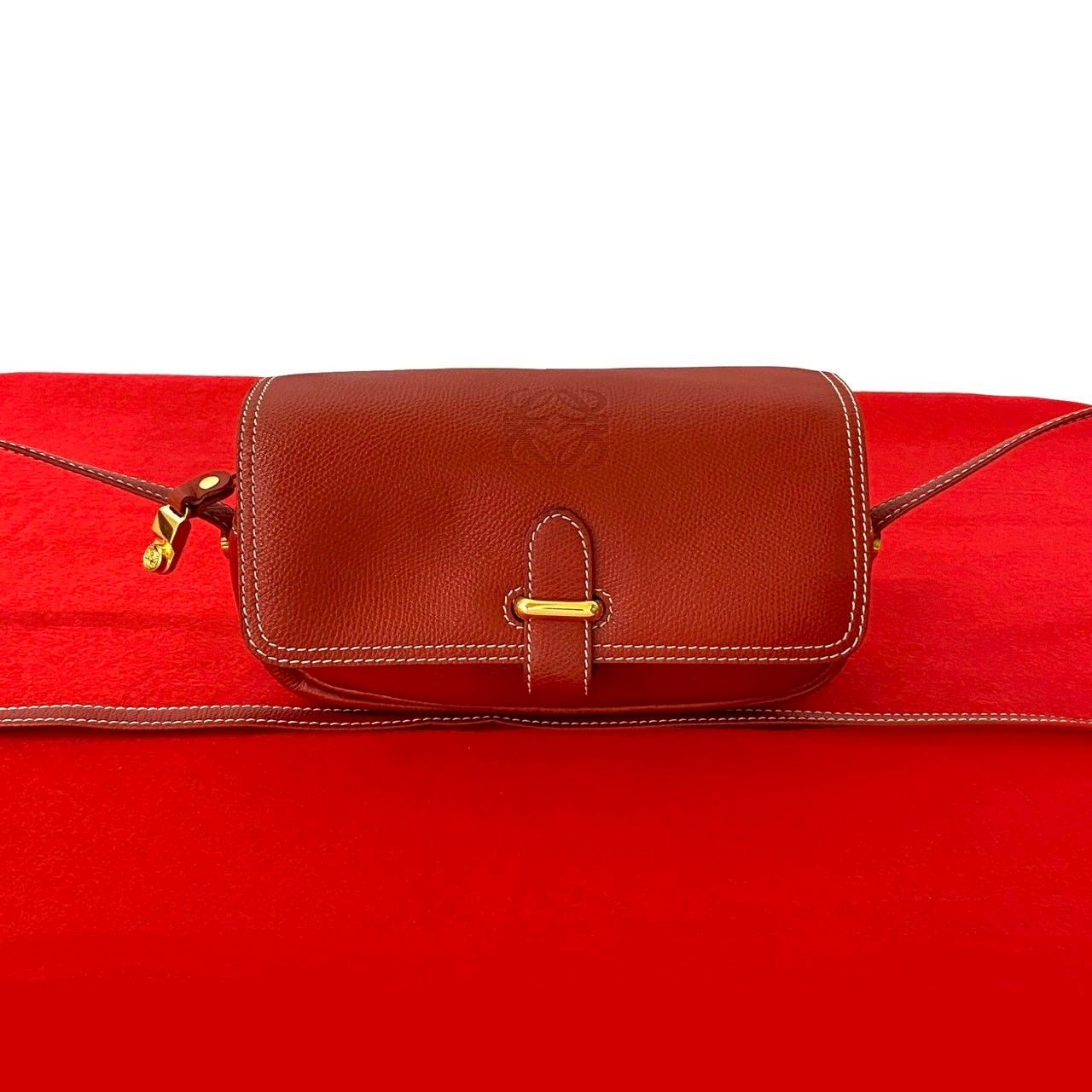 極 美品 LOEWE ロエベ ヴィンテージ アナグラム ロゴ エンボス 極 美品 LOEWE ロエベ ヴィンテージ アナグラム ロゴ エンボス