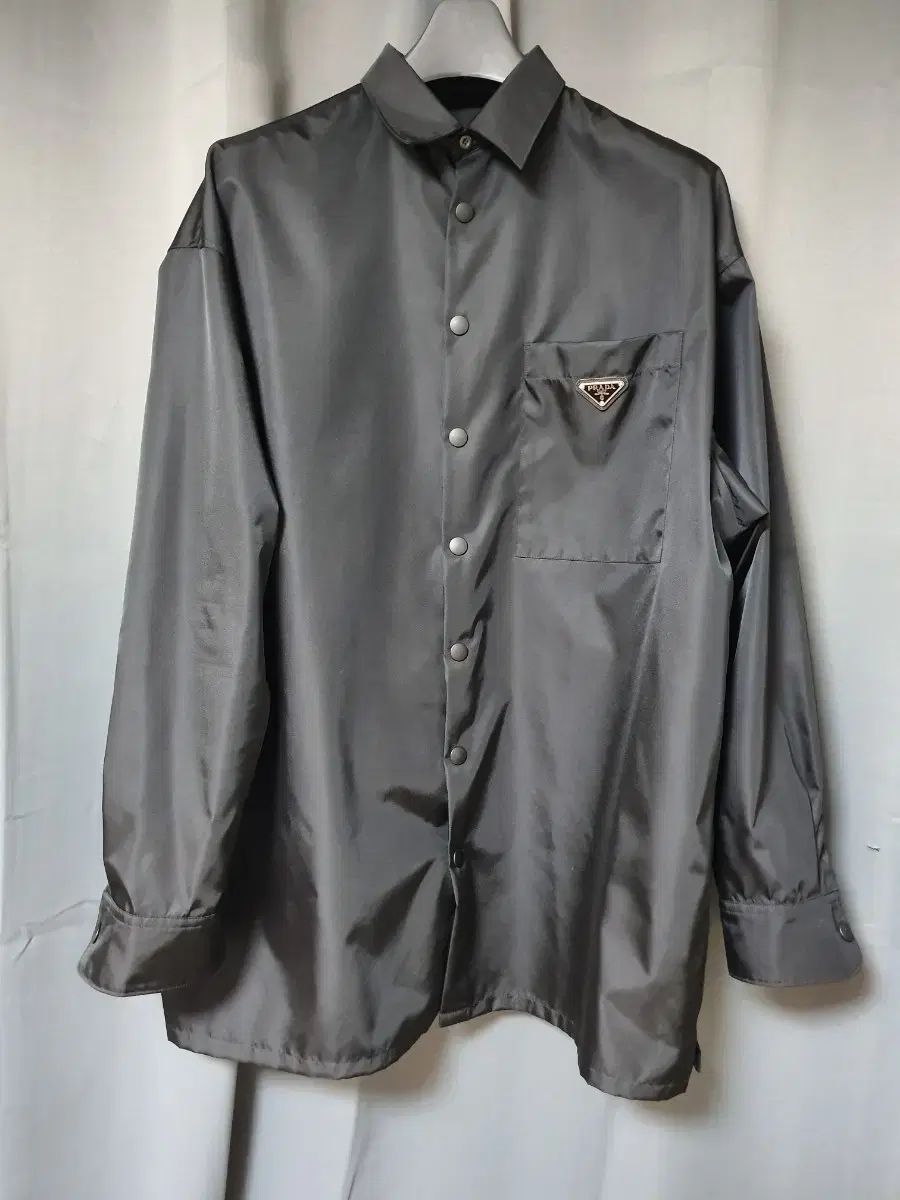 【雷市場（ポンジャン）商品韓国直送】 ） 22fw PRADA(プラダ) リナイロン オーバーサイズシャツ 110 115 2xl 3xl