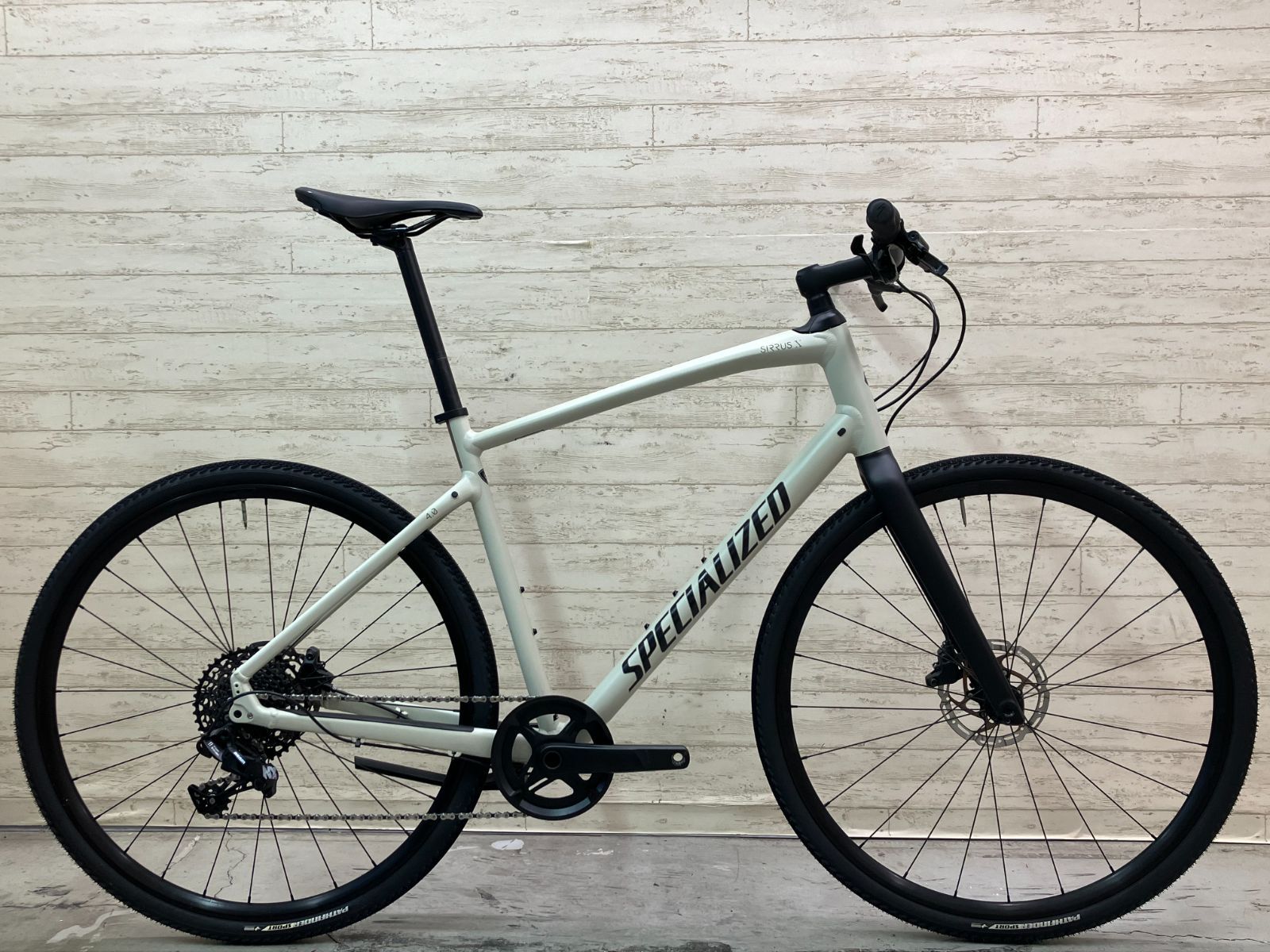 値下げ大特価!! SPECIALIZED SIRRUS X4.0 2022 SRAM NX 11速 SIZEL 175～185cm スペシ