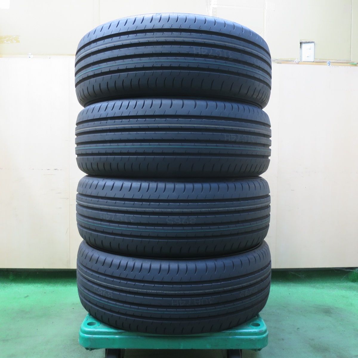 新車外し 25年 225|55R19 ダンロップ SPスポーツマックス 060 タイヤ 19インチ 40系 ヴェルファイア アルファード 等 5101405イノタ