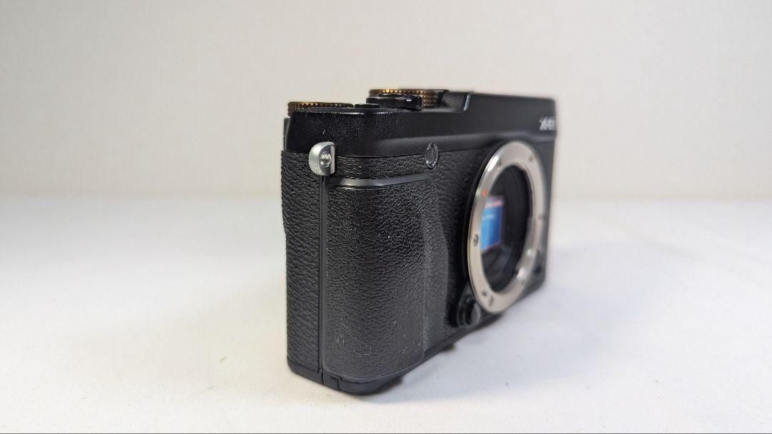 ダミー］FUJIFILM ミラーレスカメラ X-E1 ボディ