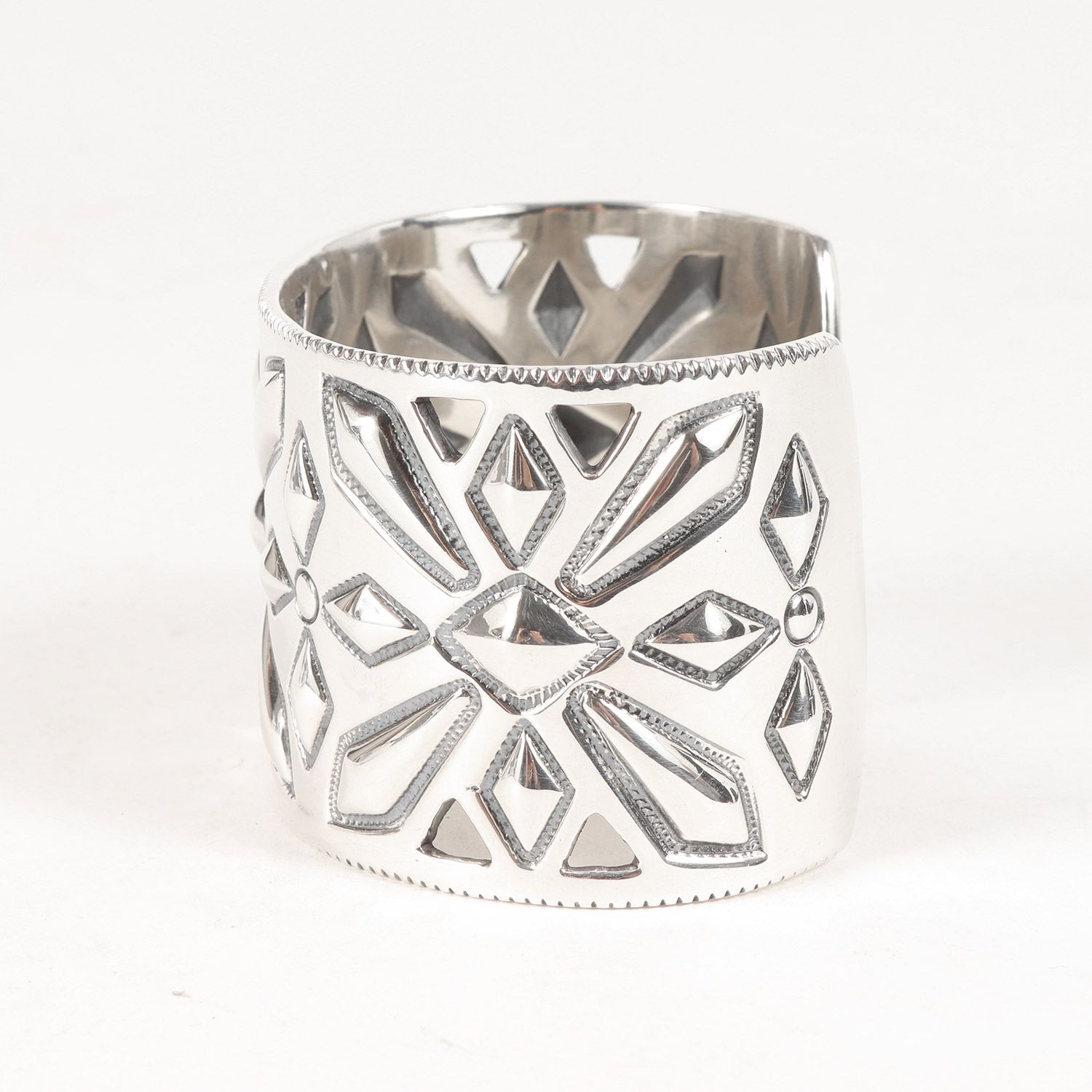 CODY SANDERSON コディサンダーソン サイズ:XS バタフライ カフ  