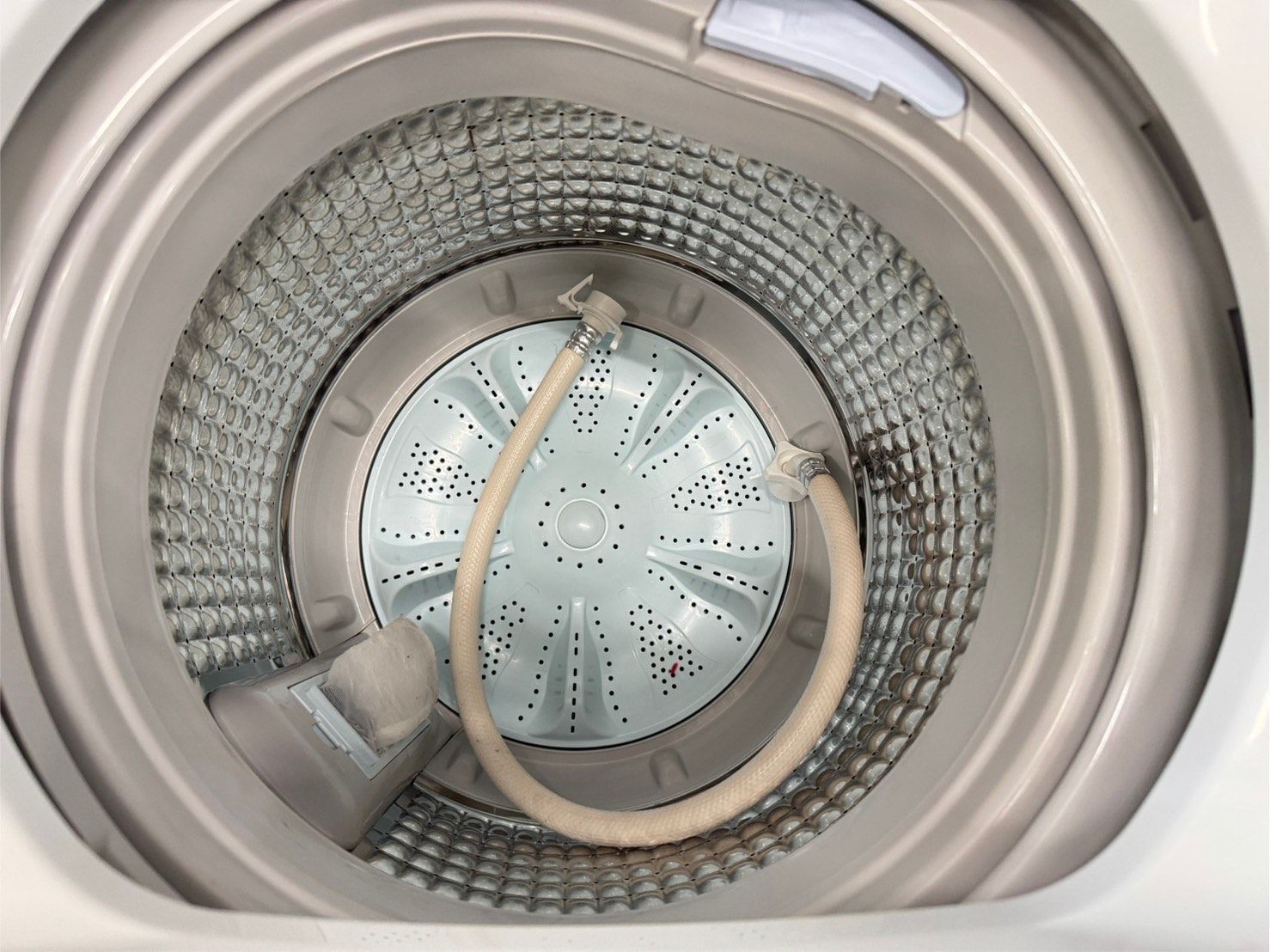 大阪送料無料☆3か月保障付き☆洗濯機☆ハイセンス☆5.5kg☆2021年☆HW