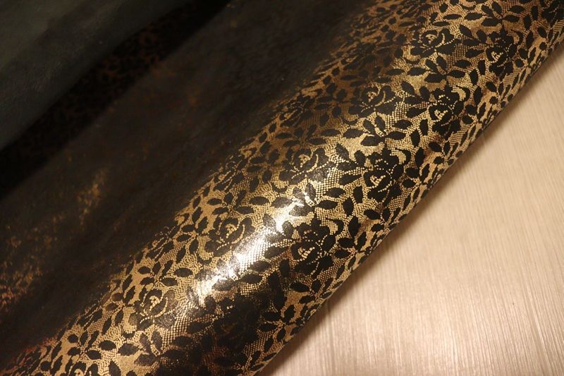 ゴールド 159ds ヌメ革 ショルダーレザー 牛革 イタリア レザー 花柄プリント はぎれ 一枚革 レザークラフト 革 皮 本革 diy 生地 材料 NEXPOTALLINN_EU