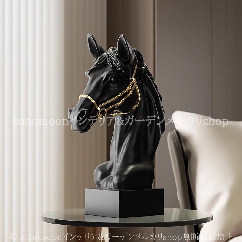 馬 オブジェ 胸像風 置物 オーナメント リアル おしゃれ かわいい インテリア ディスプレイ 動物 アニマル ホワイト ブラック