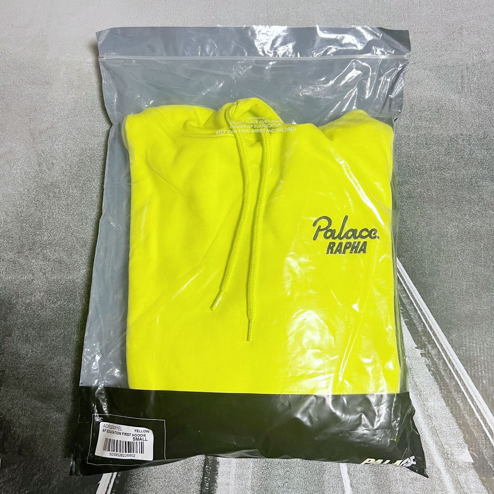 Rapha ラファ] Rapha + PALACE EF Education First Hoodie Sサイズ 