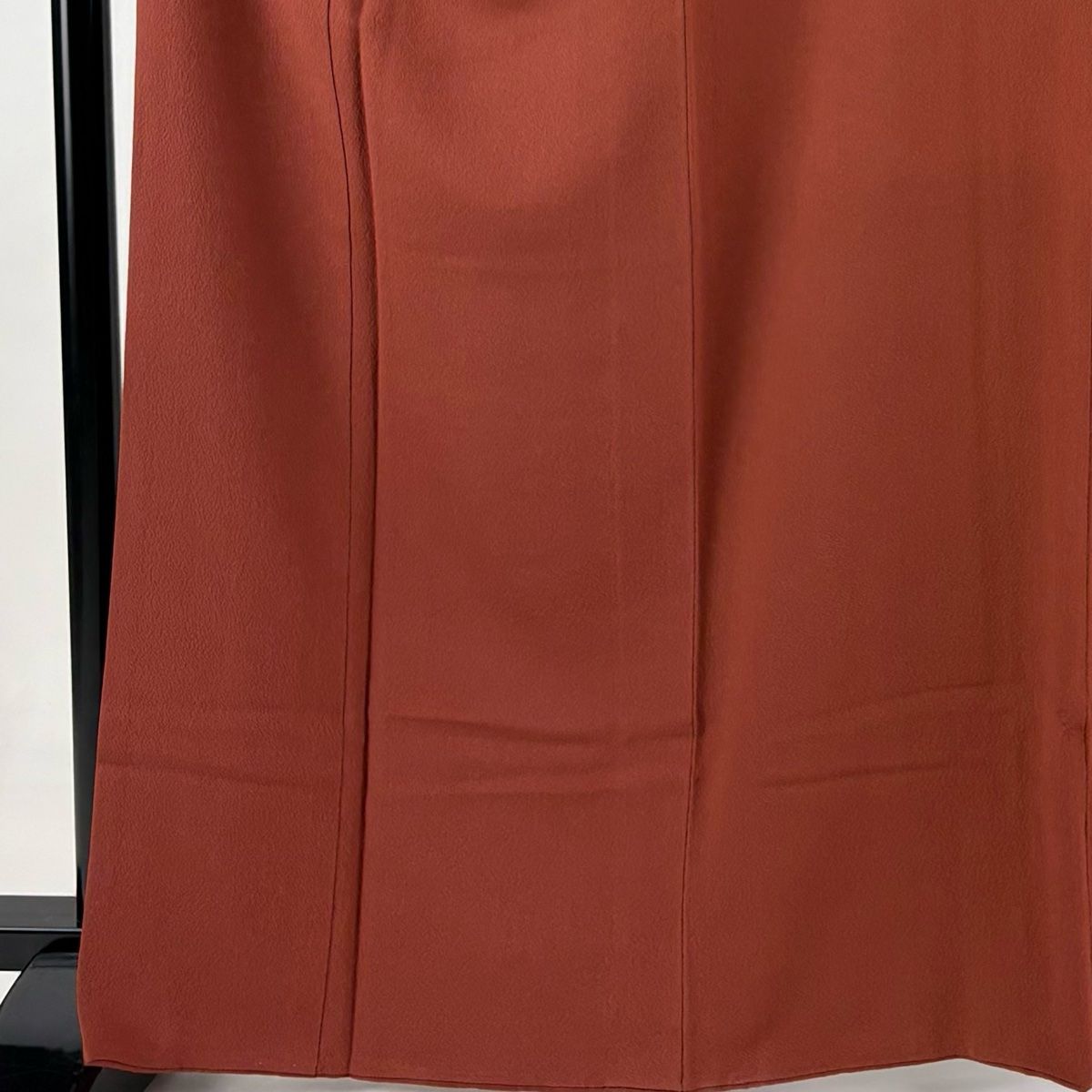 色無地 身丈162cm 裄丈65.5cm M 袷 花井幸子 落款 地紋 赤茶 正絹 秀品 一つ紋