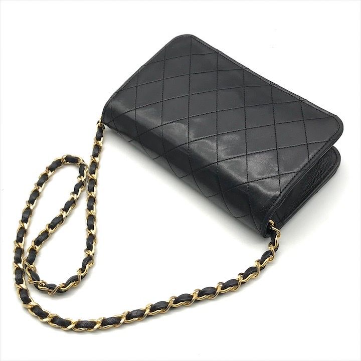 良品 CHANEL シャネル ココマーク ミニ マトラッセ ラムスキン  