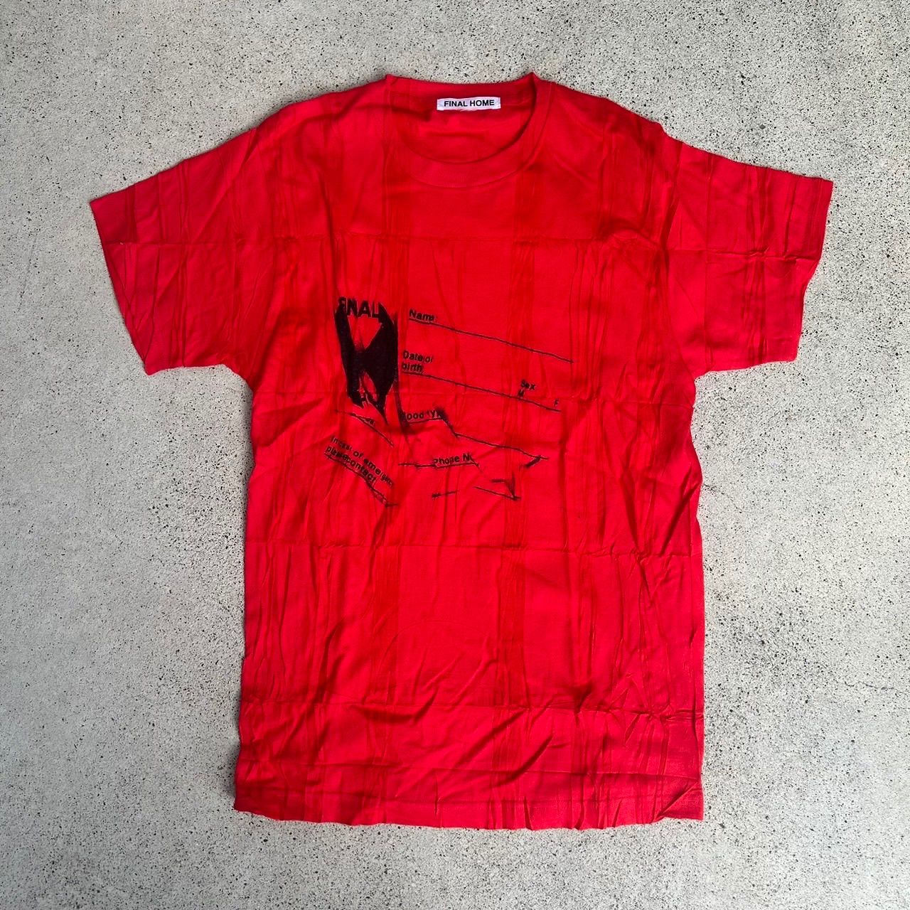final home survival T-shirt - メルカリ
