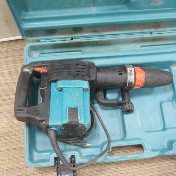 makita 電動ハンマ HM1202C 100V 電動ハンマー DIY 大工道具 マキタ ≡DT4917 - メルカリ