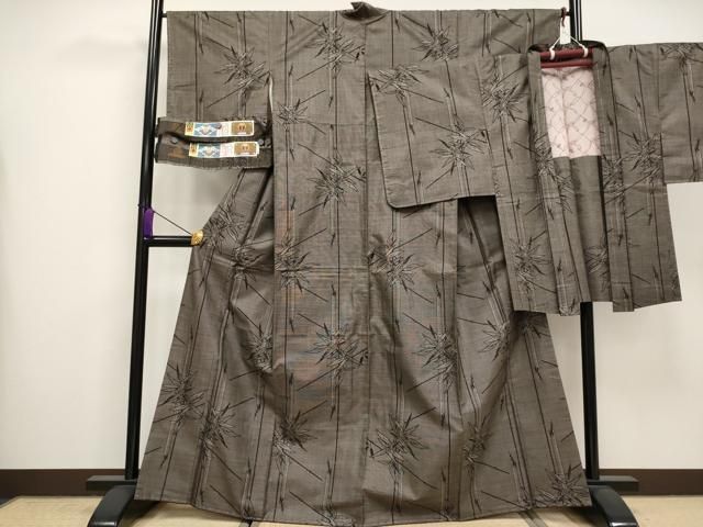 平和屋着物 上 本場大島紬 アンサンブル 9マルキ 泥染め 笹竹文 証紙付き CYAA3449s5