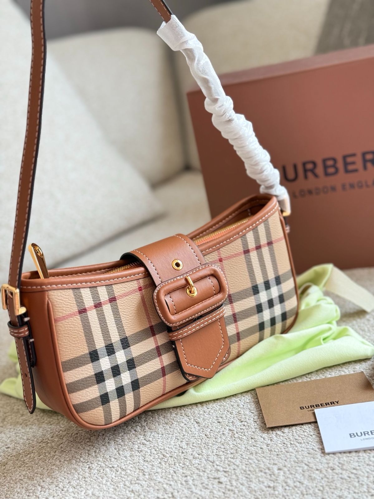 今日特価】Burberry Checkered Summer Bag・バーバリー チェック