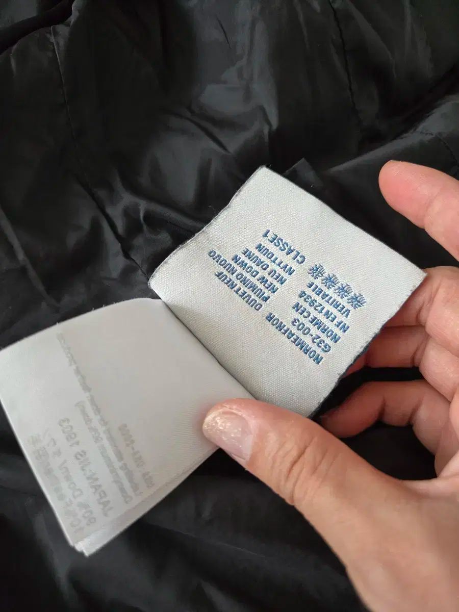 MONCLER モンクレール