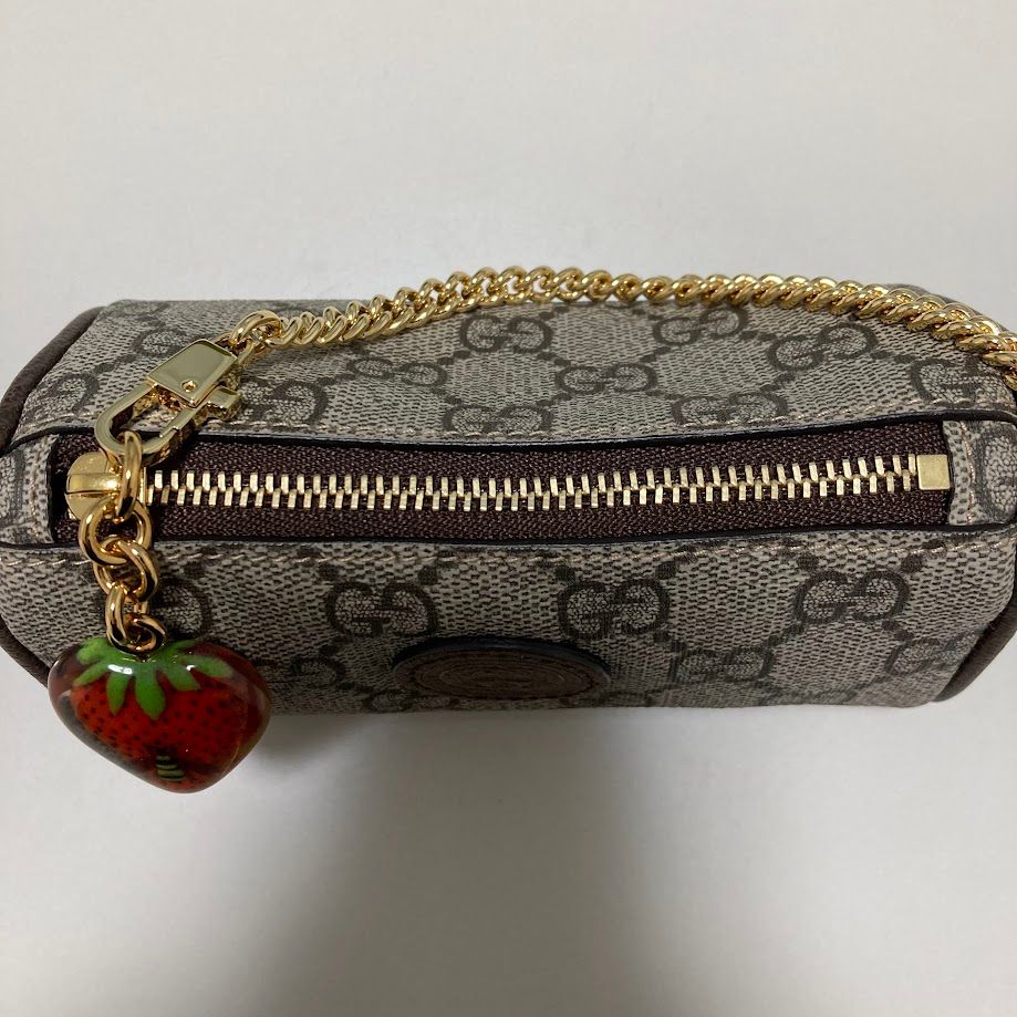 【新品】グッチ GUCCI ポーチ GUCCI グッチ ポーチ ダブルGストロベリー 726253 - メルカリ
