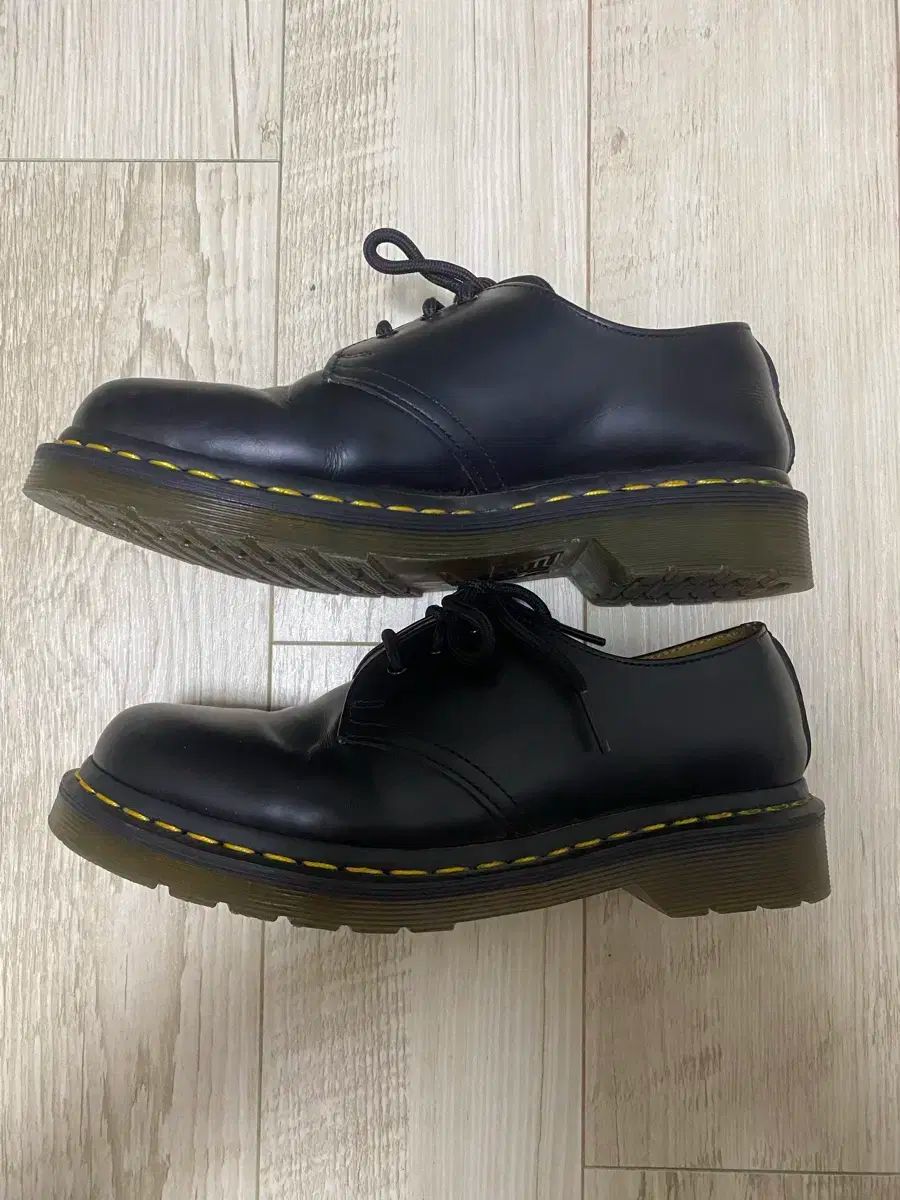 MARTENS