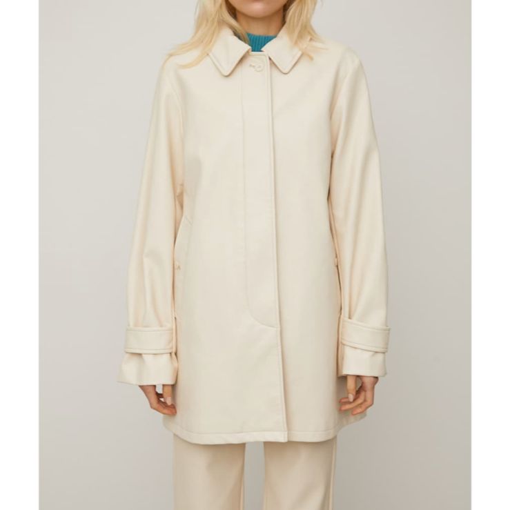 エマスライ 【e/s】 FAUX LEATHER SHORT コート IVORY e/s】 FAUX LEATHER SHORT コート IVORY - メルカリ