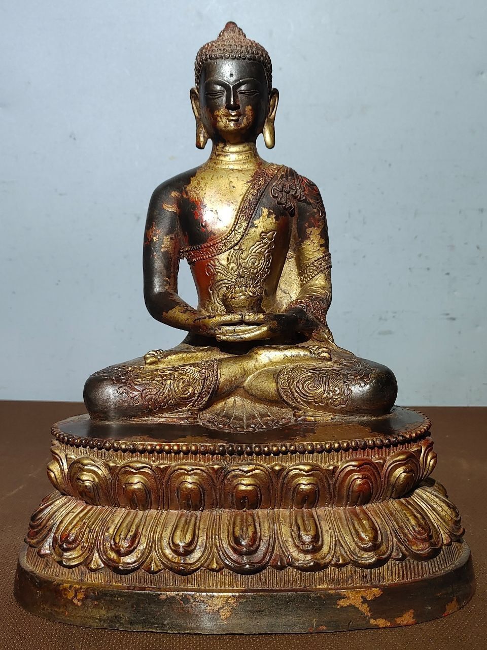 旧家蔵出し 銅製 浮彫 鏨刻 泥金 朱砂 釋迦牟尼藥師像 仏像 密宗密教 供養品 古美術品 収集家