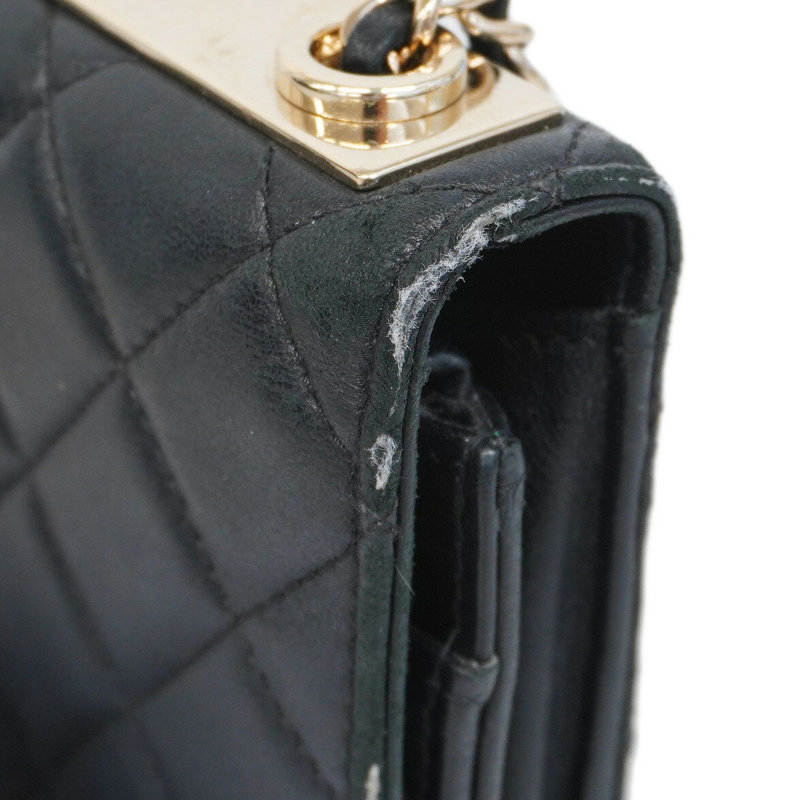 Chanel シャネル