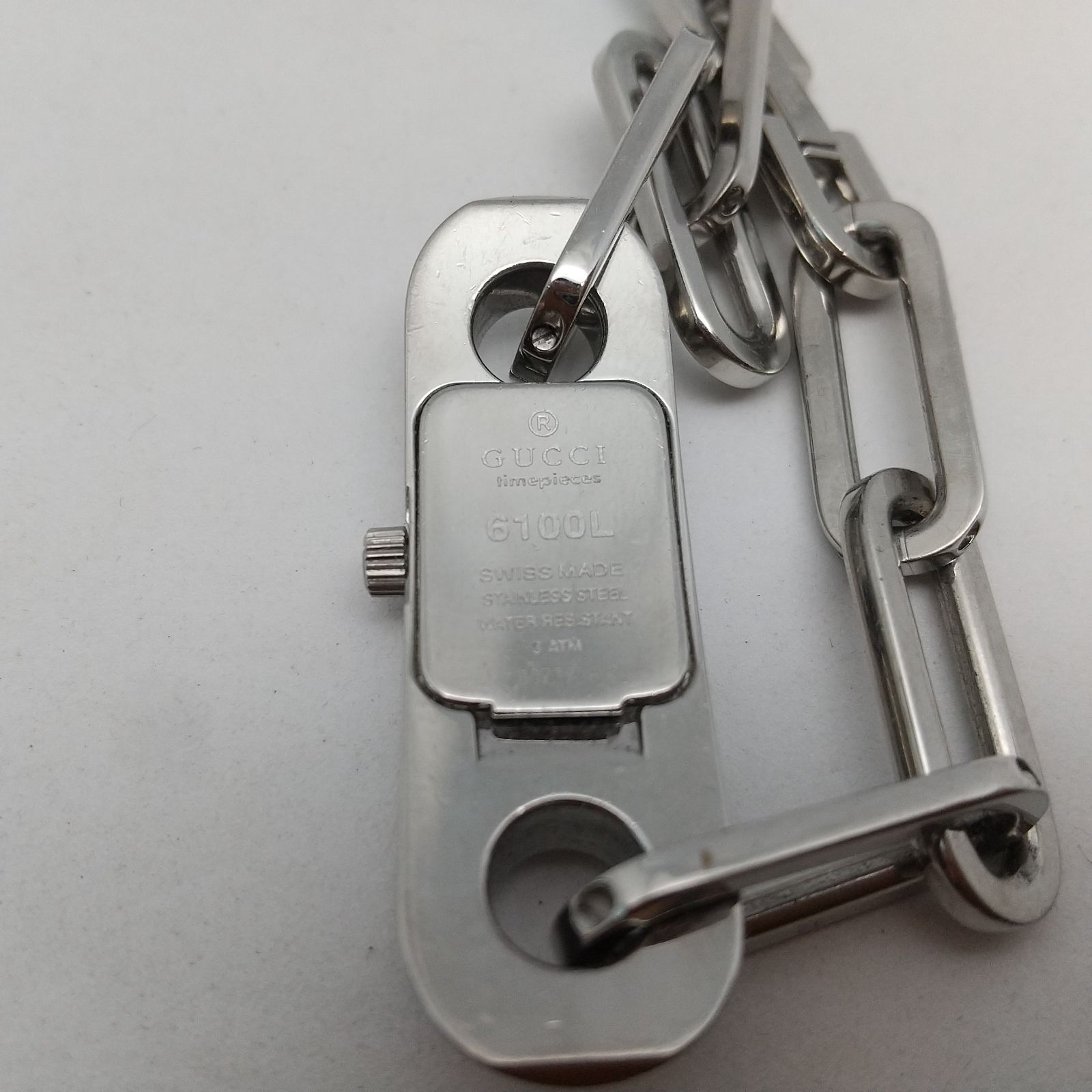 GUCCI 6100L チェーンブレス ブラックダイアル レディースウォッチ 美品 6100L GUCCI グッチ 時計 ブラック チェーンブレス レディース
