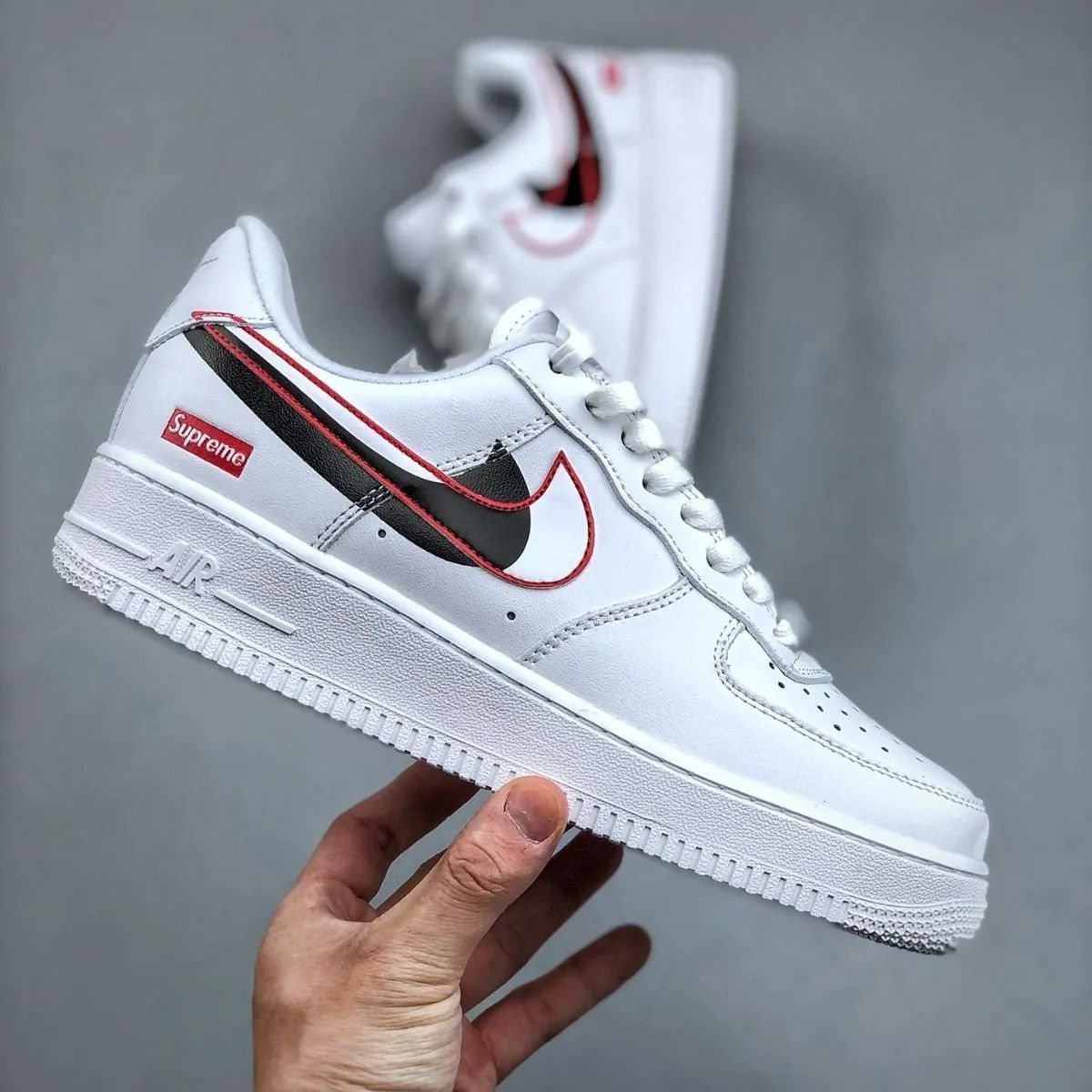 ナイキ NIKE シュプリーム ×NIKE FORCE 1 スニーカー ホワイト CU9225-100 正規品 並行輸入品 /スニーカー/しろ/ -  メルカリ