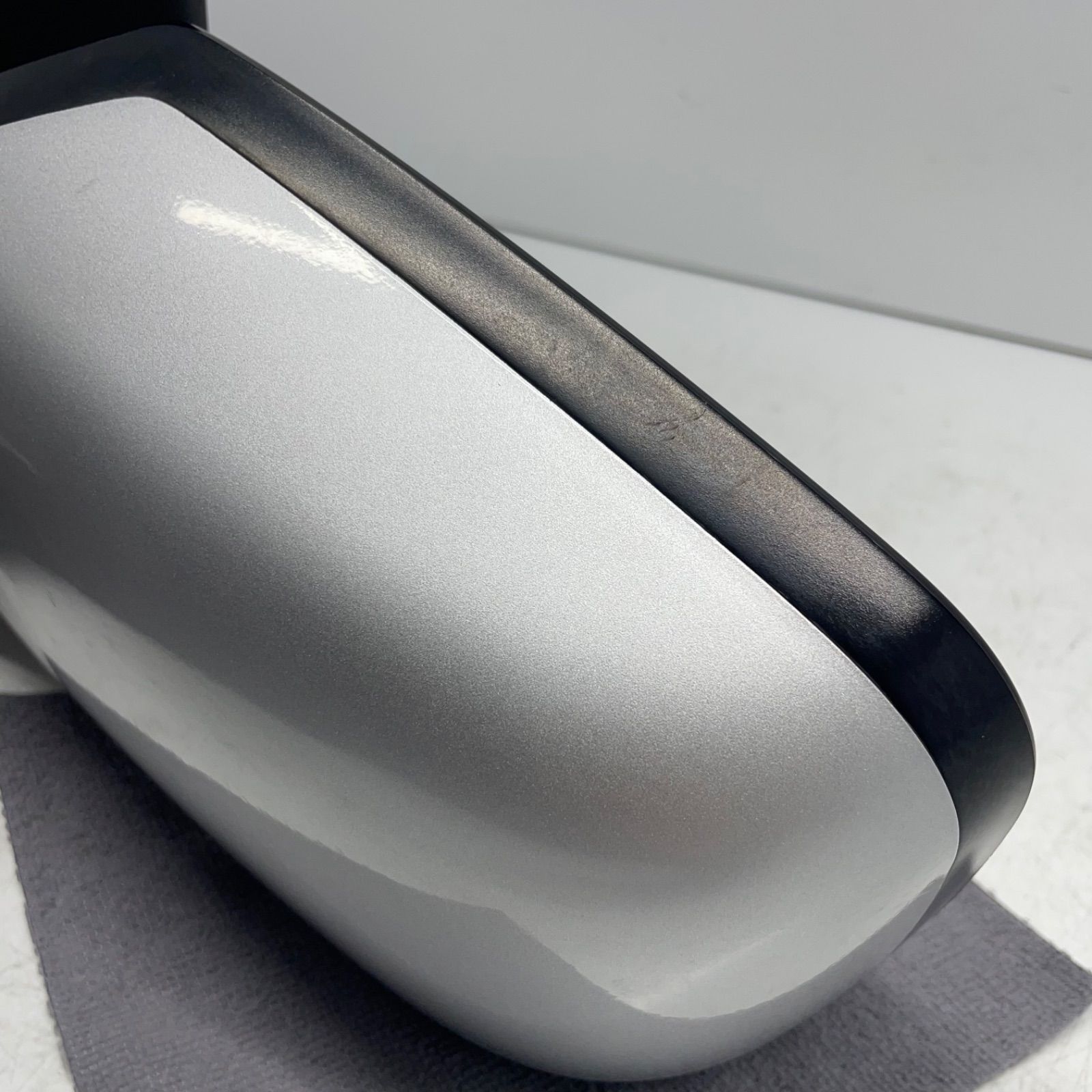 キャラバン NV350 E26 左ドアミラー/サイドミラー(ウインカー・カメラ付) (13線) 96302-5YE6B 96302-5YE6B 日産(96912) | ﾊﾟｰﾂﾔｰﾄﾞｵﾝﾘｰﾜﾝ ニッサン用 セレナ C25 前期 C26 E26 キャラバン エクストレイル 31 系 ラフェスタ  30 系 ムラーノ 50 系 LED ウインカー ドアミラー サイドミラー ドア サイド ミラー カバー 交換式 ブラック KH3 日産用 |