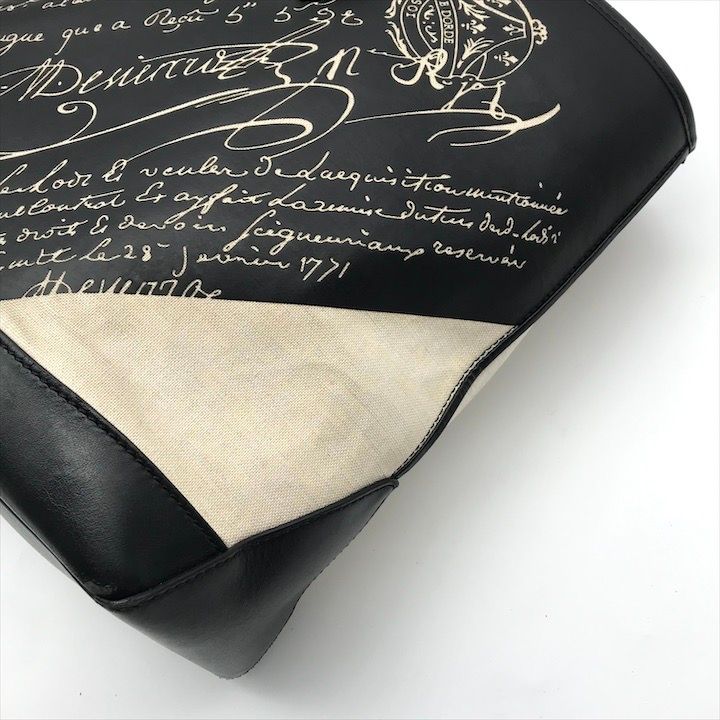 Berluti（ベルルッティ） ベージュとブラックのキャンバスバッグ ネット限定】Berluti ベルルッティ フォーエバーロッジ