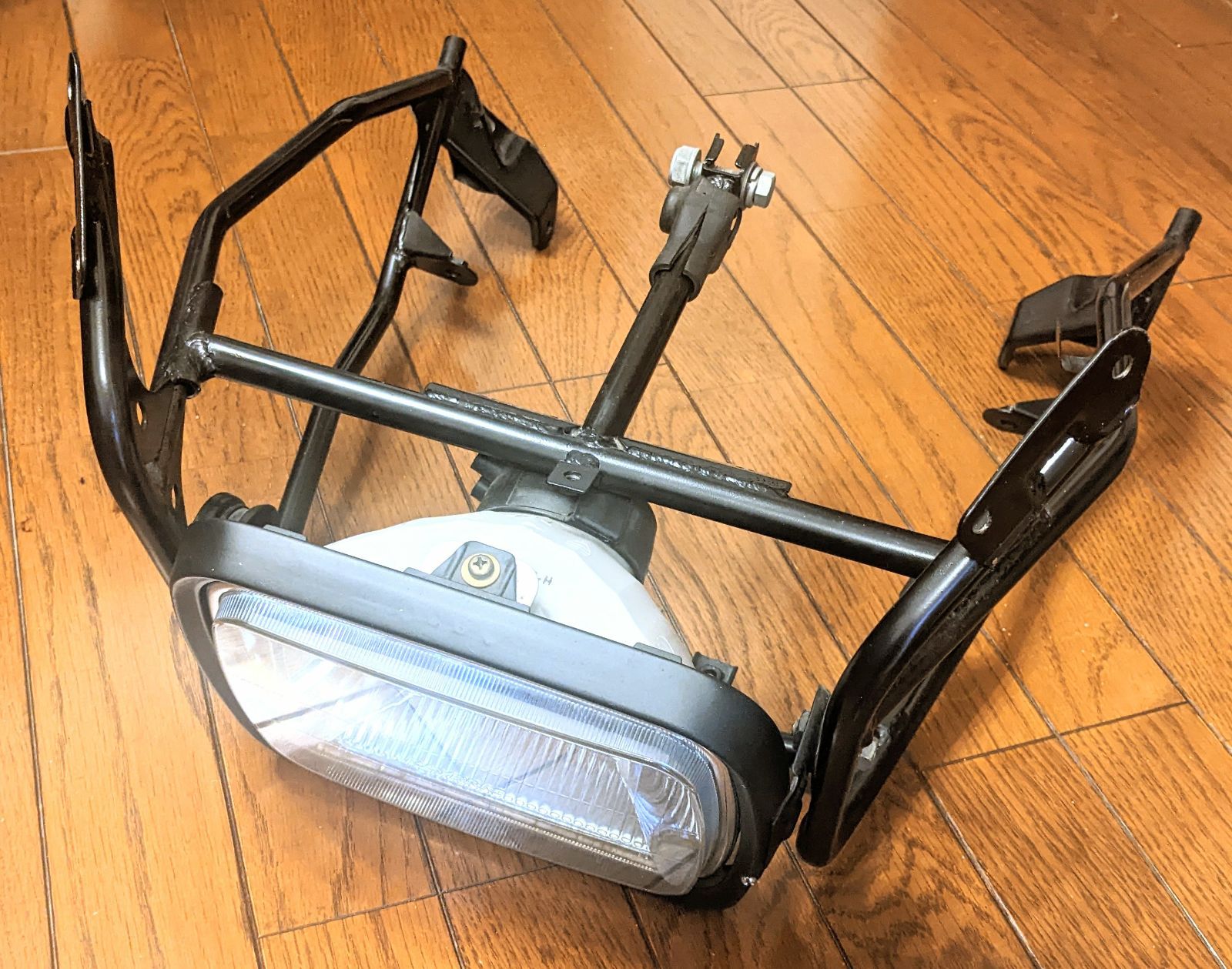 GPZ900R アッパー カウルステー フロントカウルステー ライト