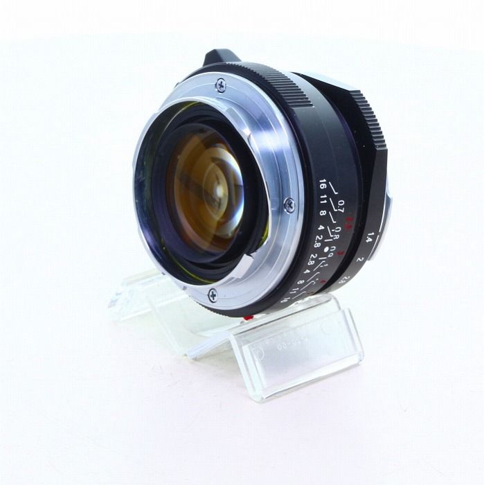 ニコン Nikon AF NIKKOR 20mm F2.8 前後キャップ&レンズフィルター付  