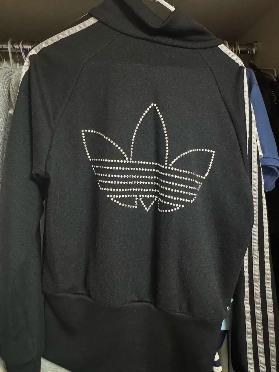 adidas アディダス キュービック ジャージ トラックトップス