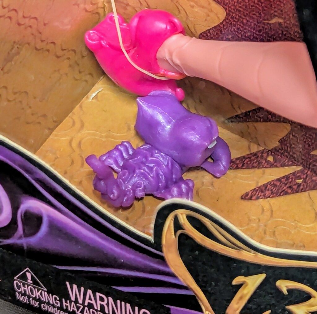 マテル
