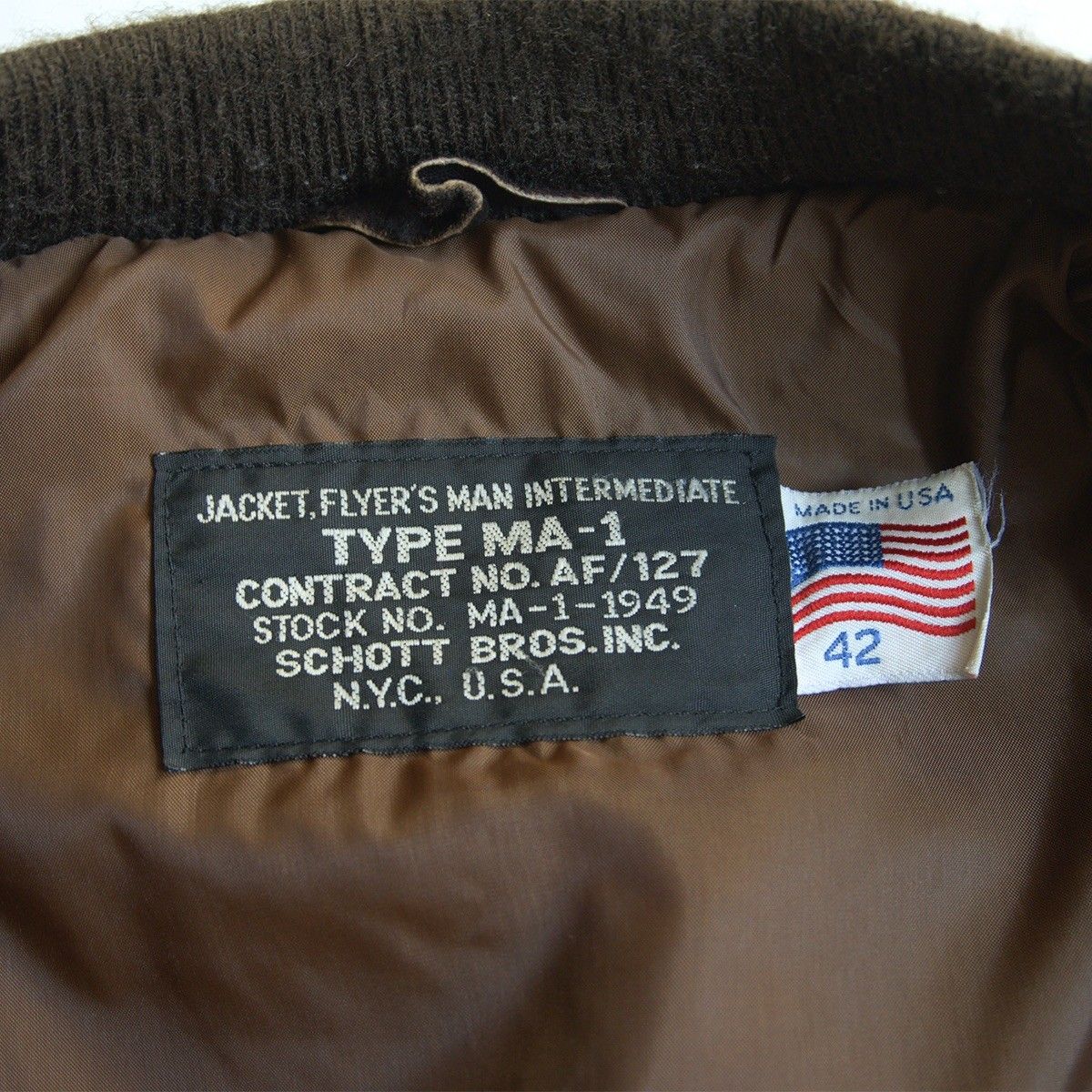 【雰囲気抜群/ビッグサイズ】SCHOTT【TYPE MA-1 レザー フライトジャケット】42 ブラウン ショット 25090437 雰囲気抜群/ビッグサイズ】SCHOTT【TYPE MA-1 レザー フライト