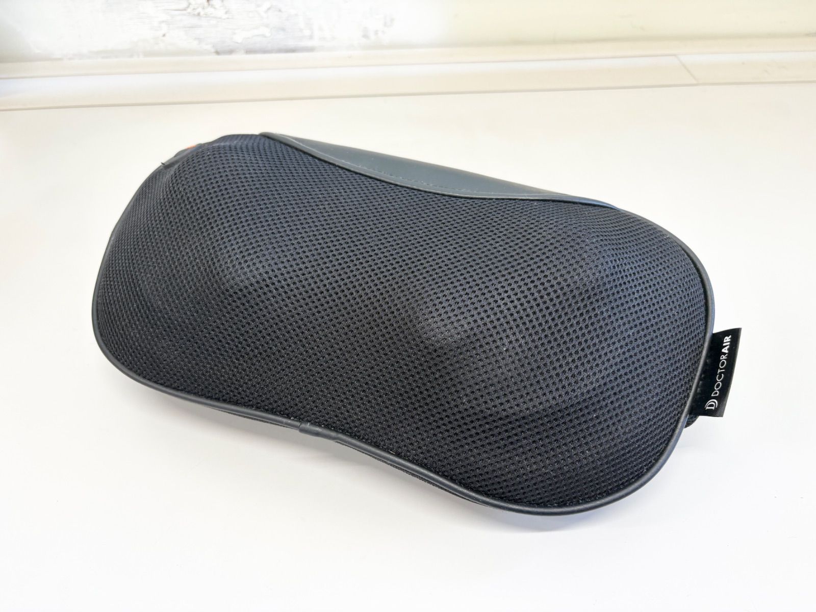 ドクターエア 3DマッサージピローS コードレス MP-06 ブラック 首 肩 背中 腰 温熱 マッサージ 枕 クッション 管理医療機器認定製品 母の日 父の日 敬老の日 誕生日 プレゼント ギフト