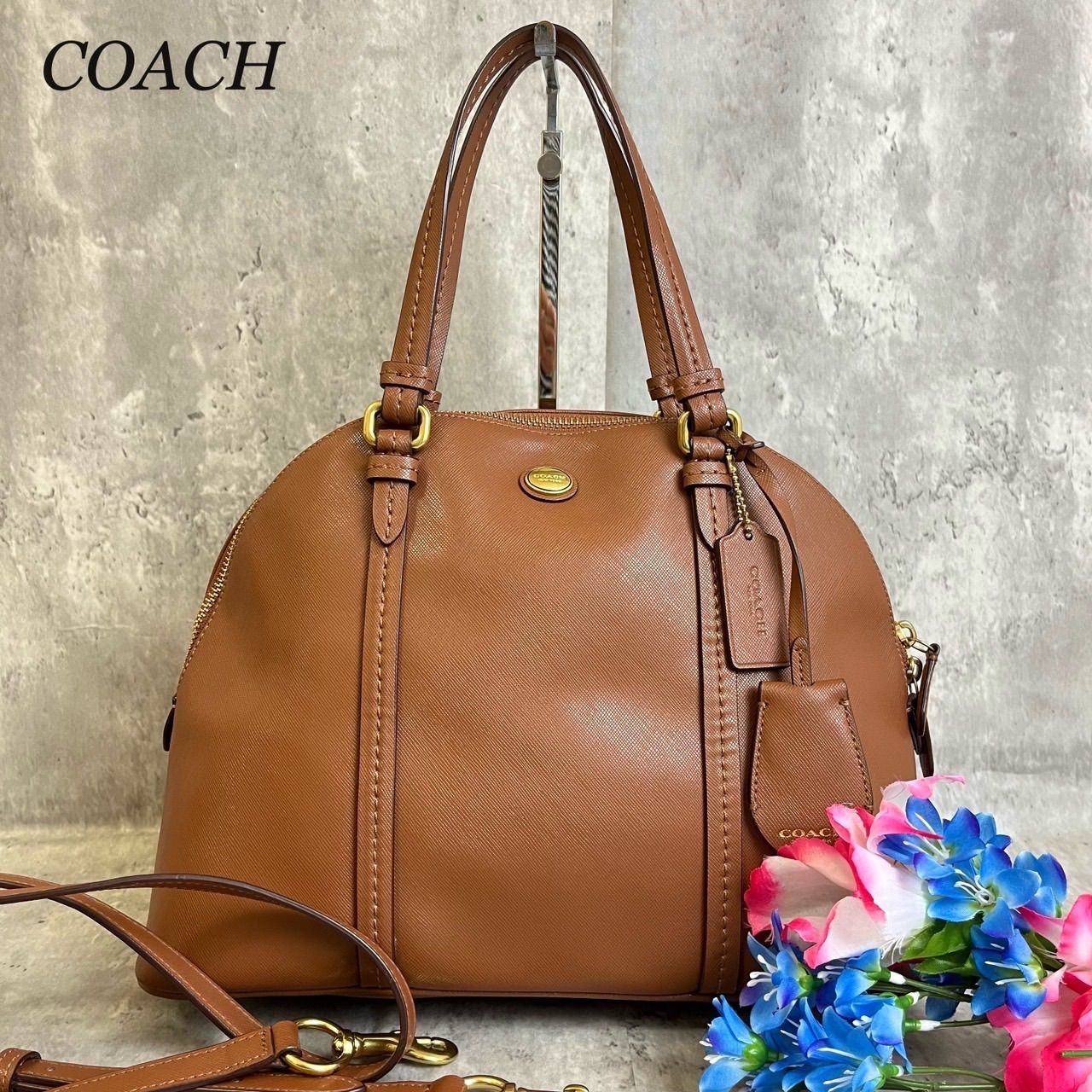 ✨良品✨ COACH コーチ 2way ショルダーバッグ トートバッグ ドーム型 ゴールド金具 ロゴ型押し チャーム クロスグレインレザー 肩掛け  レディース ブラウン 茶色 - メルカリ