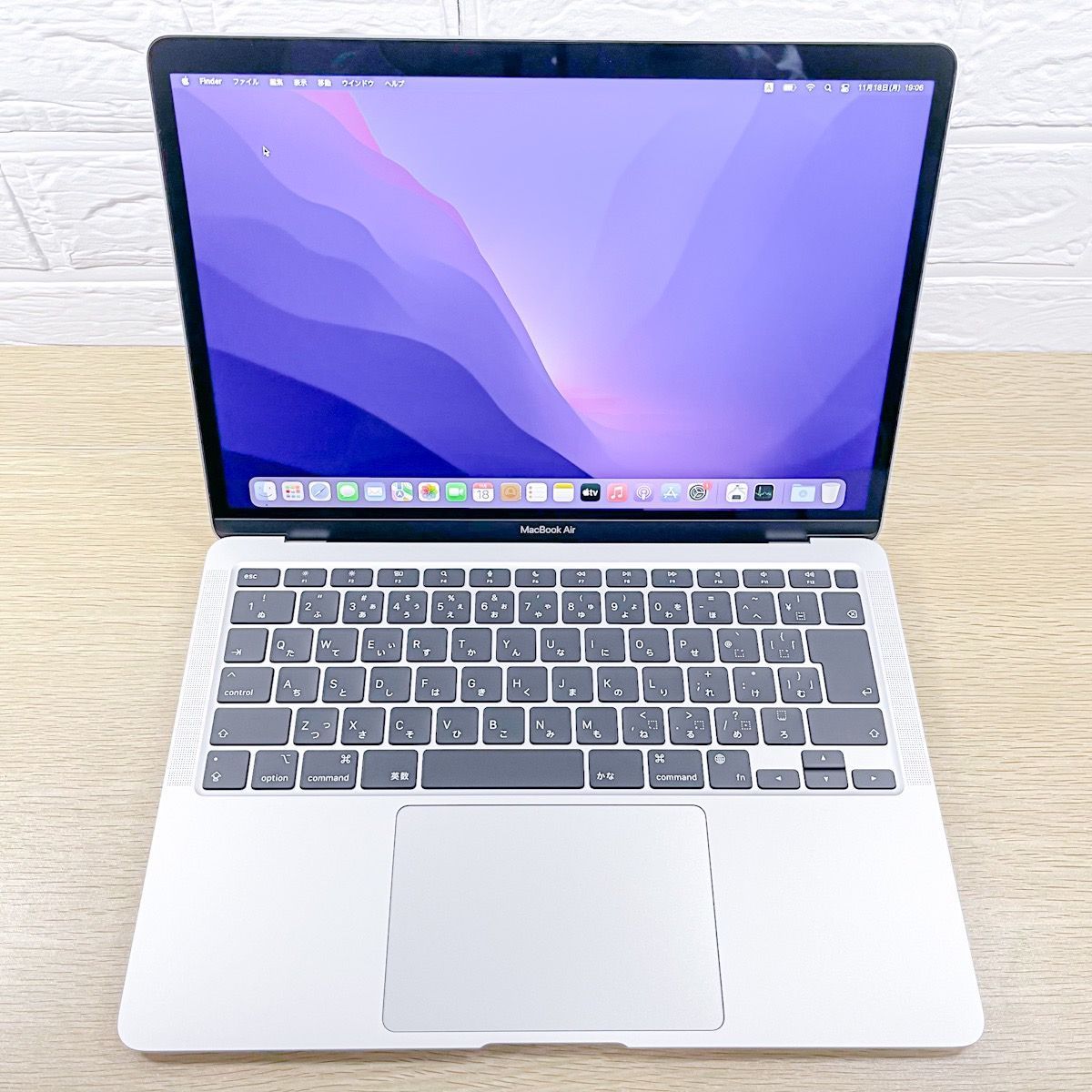 ほぼ新品箱付き】Apple Macbook Air M1 2020 Model:A2337 メモリ8GB SSD256GB スペースグレイ  ACアダプター付 充放電回数：4回 初期化済み - 売上 高