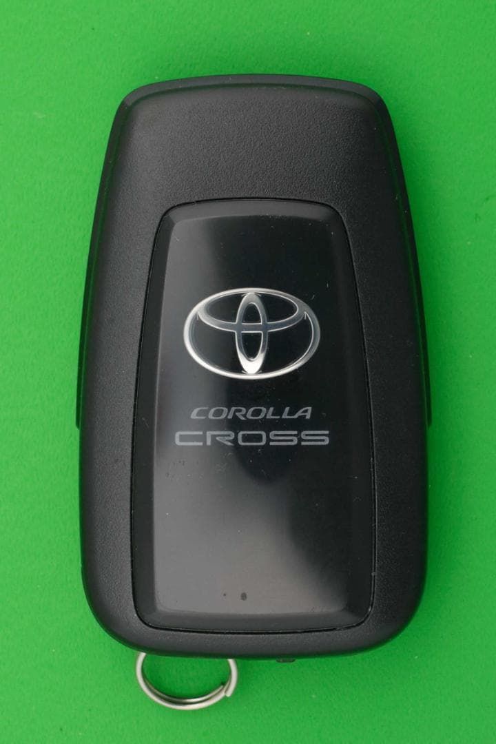 初期化済 トヨタ カローラクロス 2ボタン スマートキー