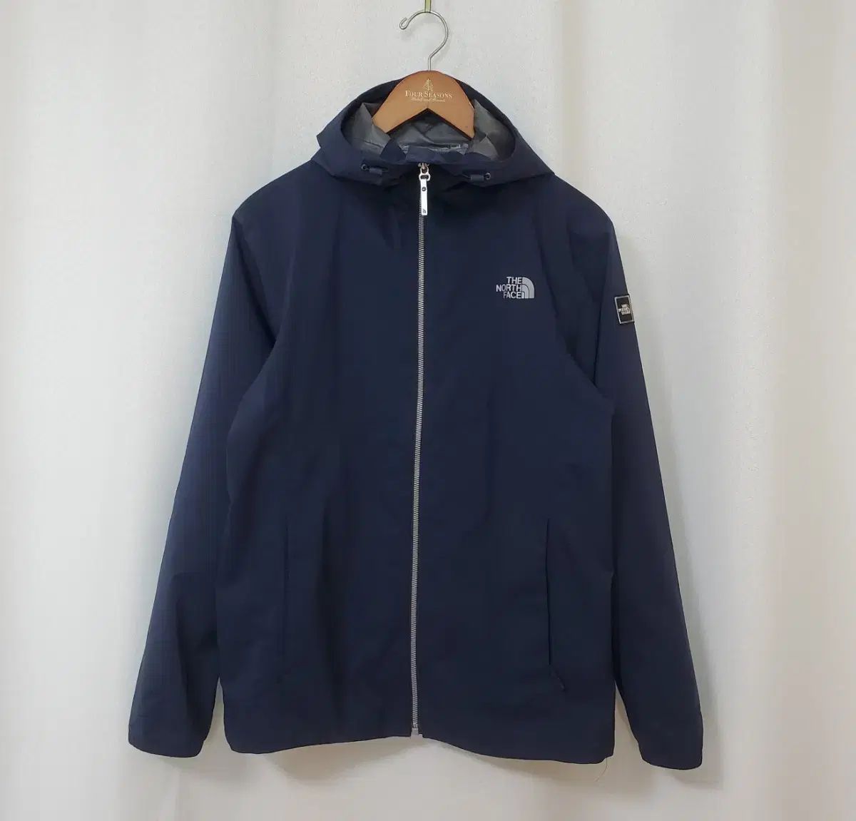 THE NORTH FACE ザ ノース フェイス レディース S 90 ウィンドジャケット