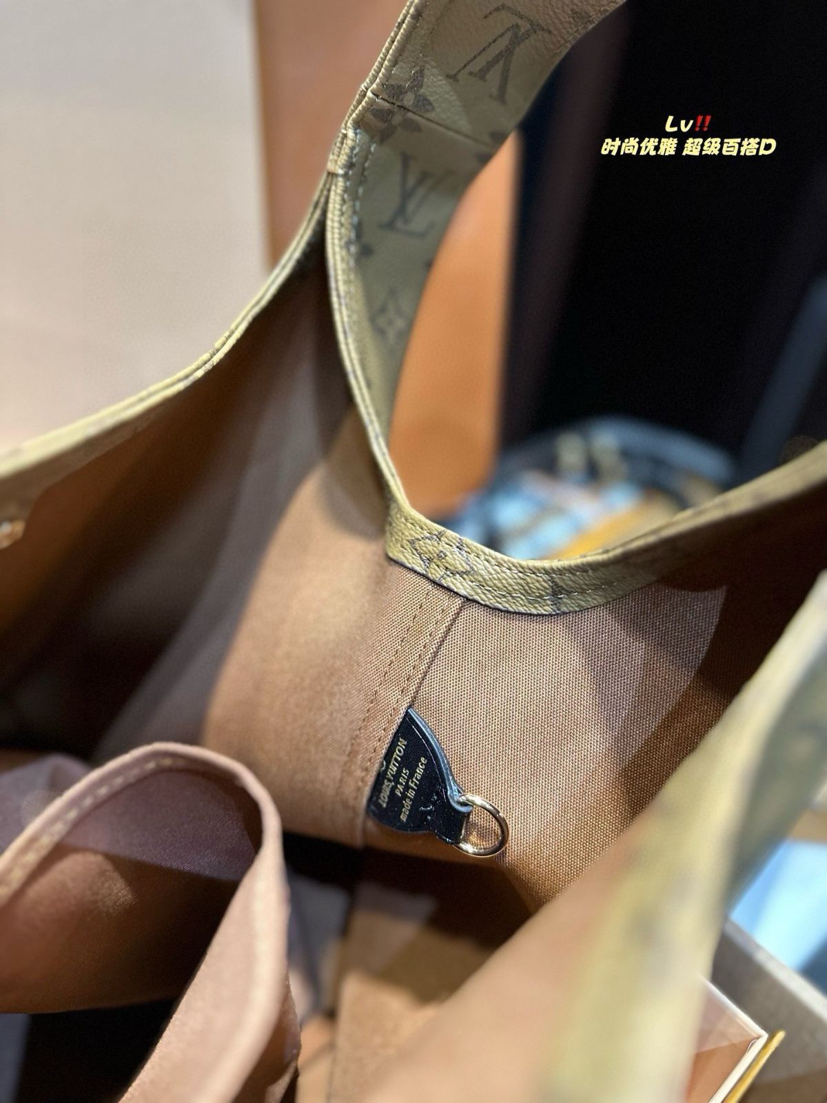 Vuitton ルイ