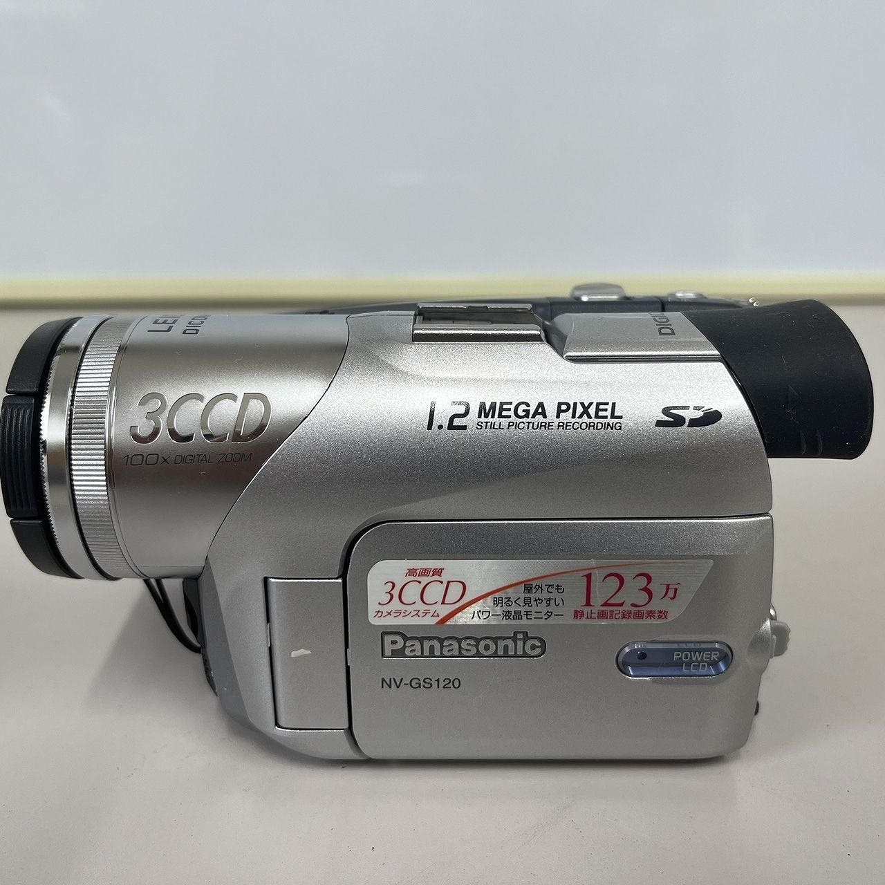 Panasonic NV-GS120 3CCDビデオカメラ Panasonic NV-GS120 Mini DV Digital Video Camera Camcorder 3CCD, US