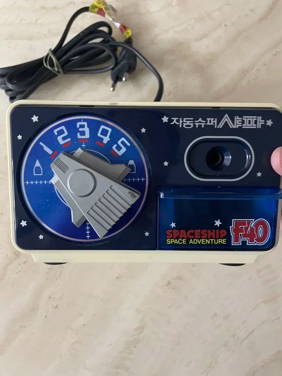 シャーパ レトロ 電気 鉛筆削り スペースシップ F40