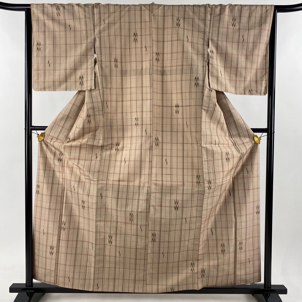 未使用　正絹　袷　紬　燕　身丈（肩から）161㎝ 楽天市場】【中古】 紬 着物 正絹 袷 手織り 鶯色 緑 グリーン系